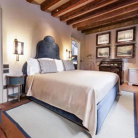 아파트 Penthouse San Marco - *